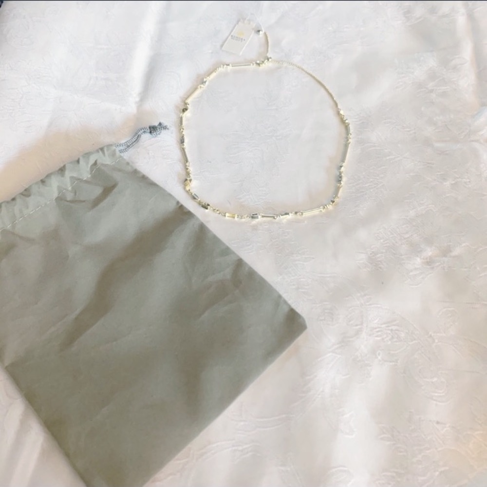 KENDRA SCOTT RHETT COLLAR NECKLACE IN SMOKEY MIX - Picture 3 of 3